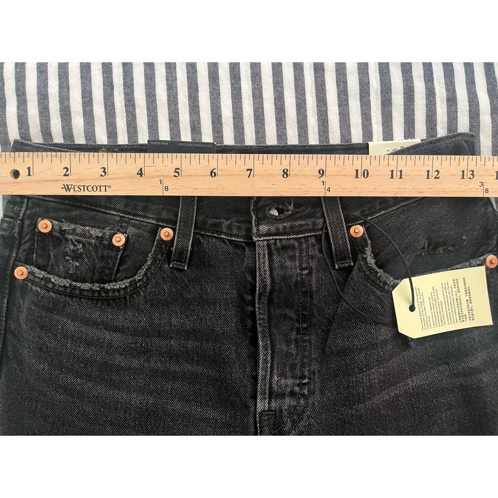 Levi's Wedgie Straight Black Jeans Women 26W 26L High Rise